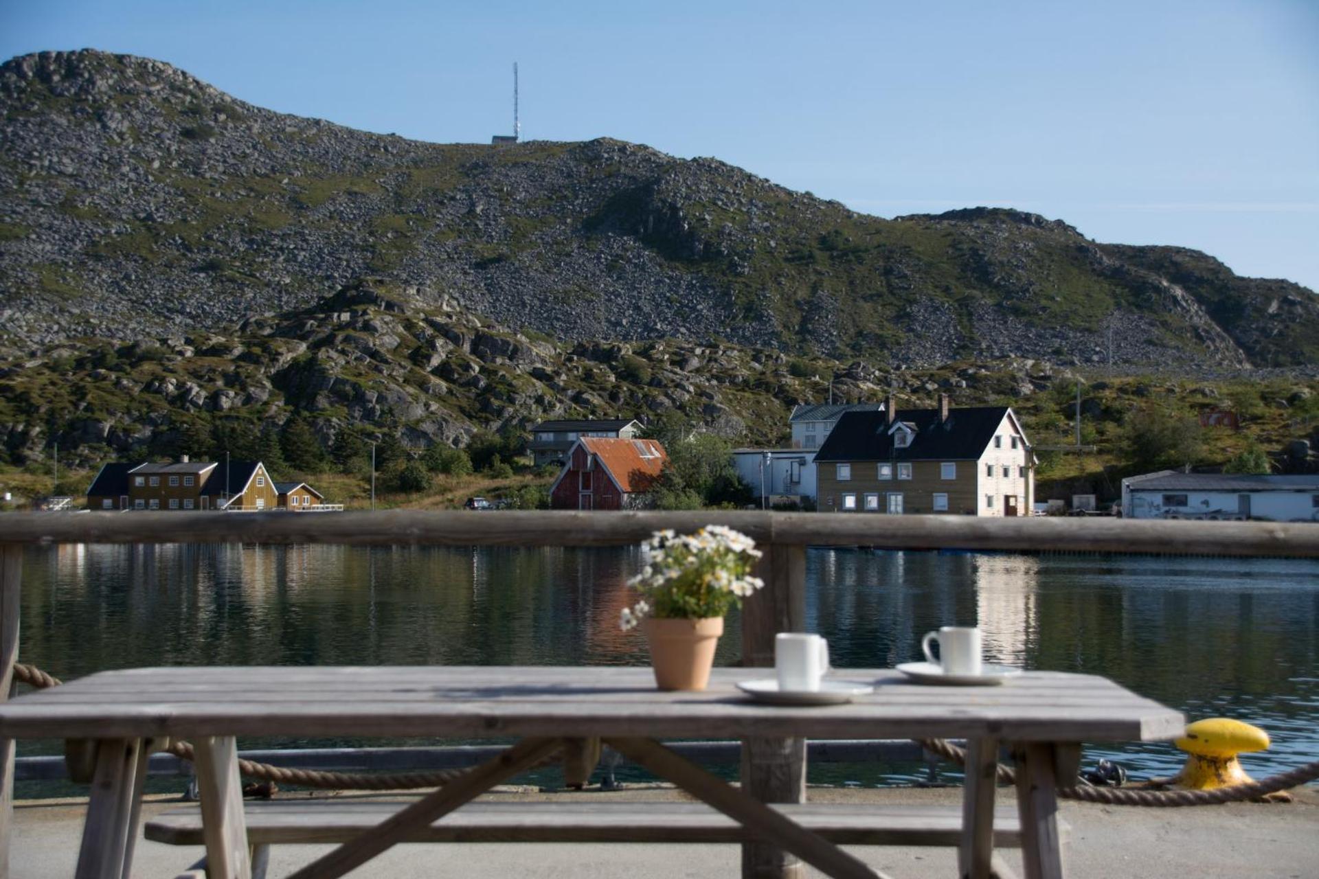 Heimbrygga Restaurant & Accommodation Skrova Dış mekan fotoğraf